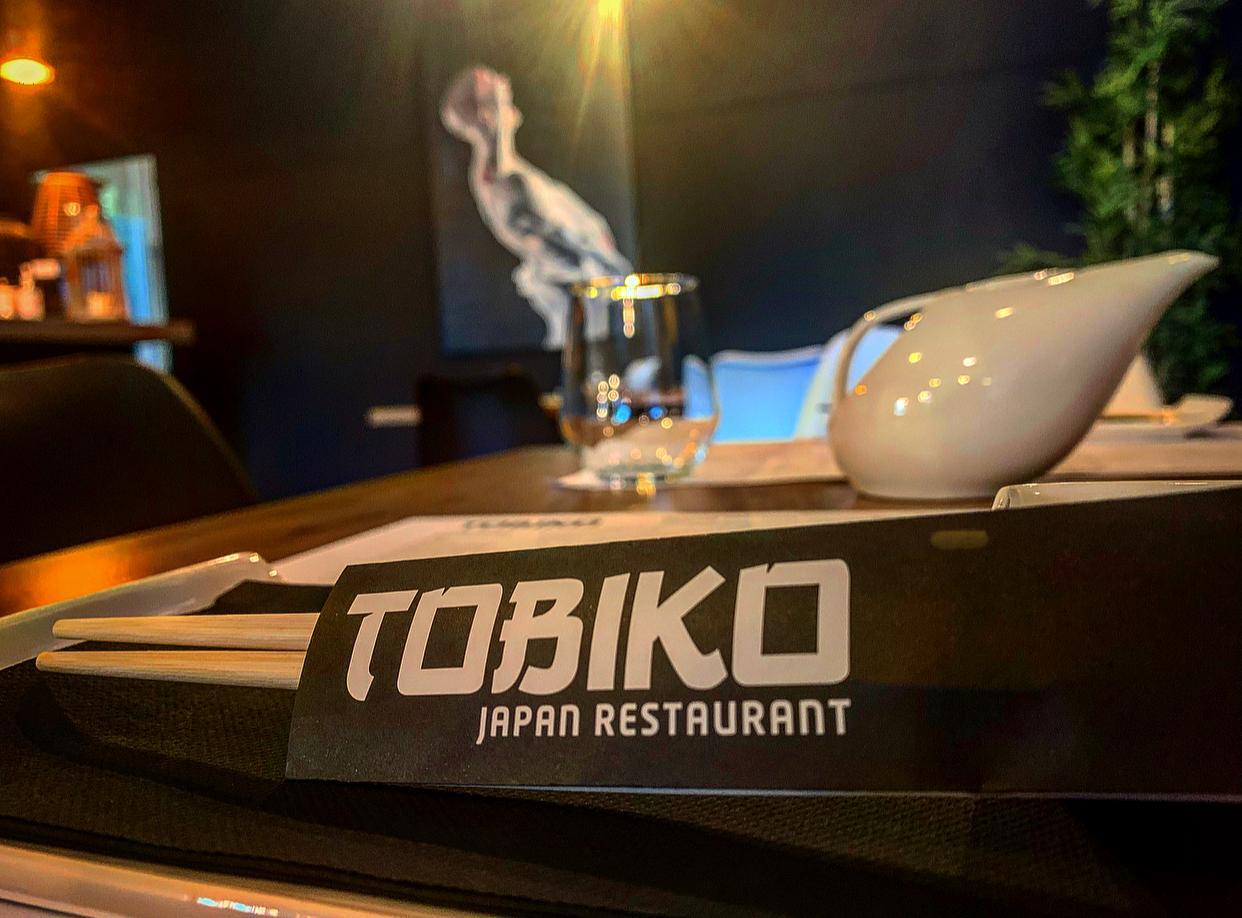 Tobiko interior